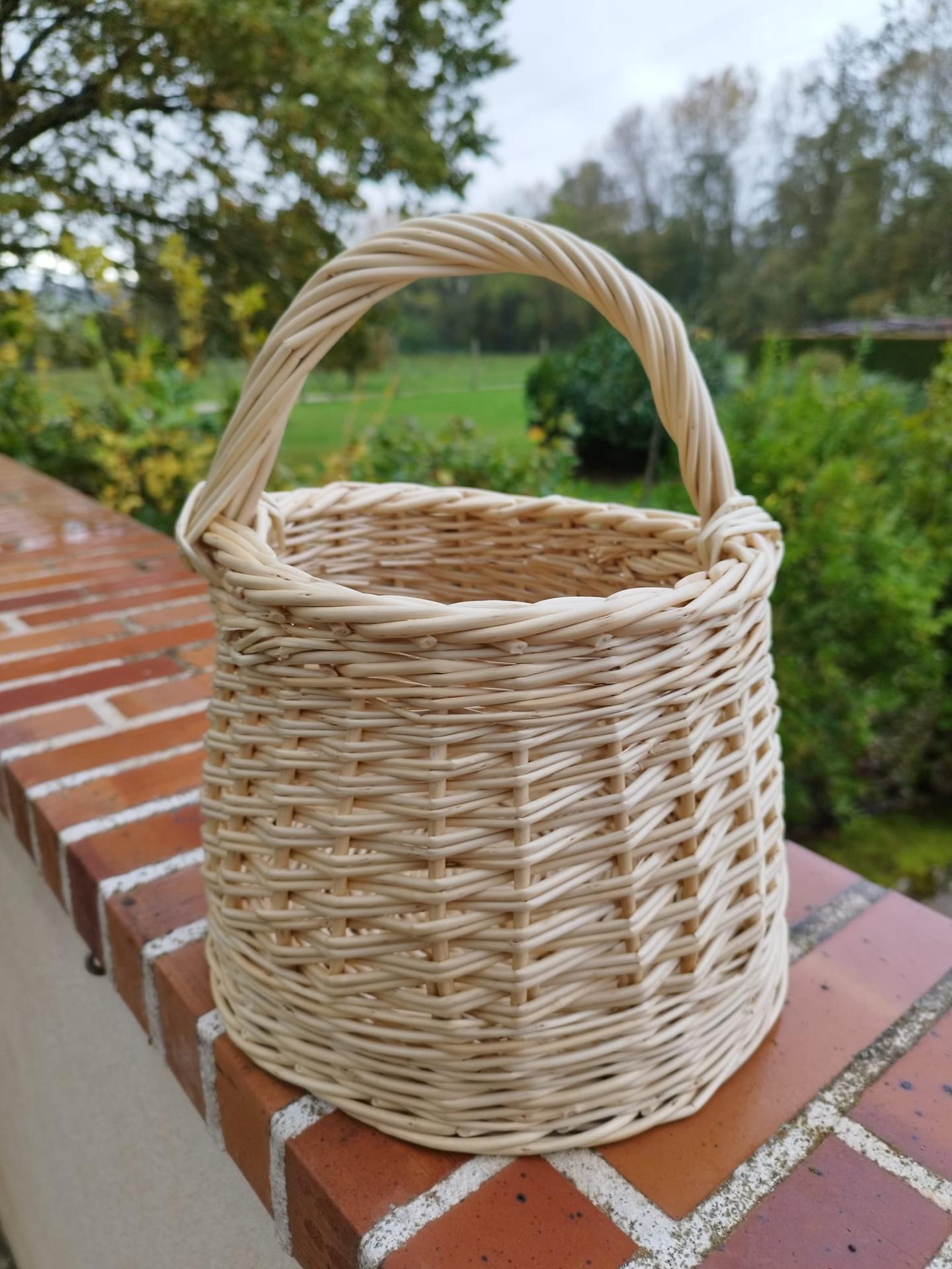 Petit panier rond